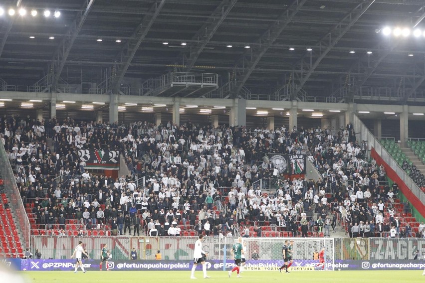 02.11.2023 r. Fortuna Puchar Polski: GKS Tychy - Legia...