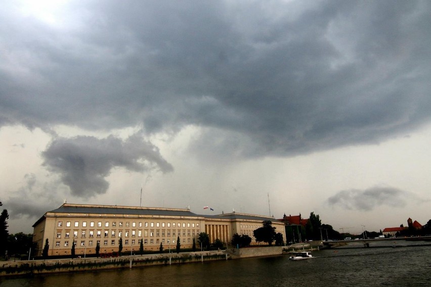 Piękna i słoneczna aura nie utrzyma się we Wrocławiu i...