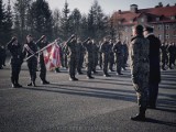 Kolejni żołnierze wstąpili w szeregi 12. Wielkopolskiej Brygady Obrony Terytorialnej. Przysięgę złożyło 70 rekrutów