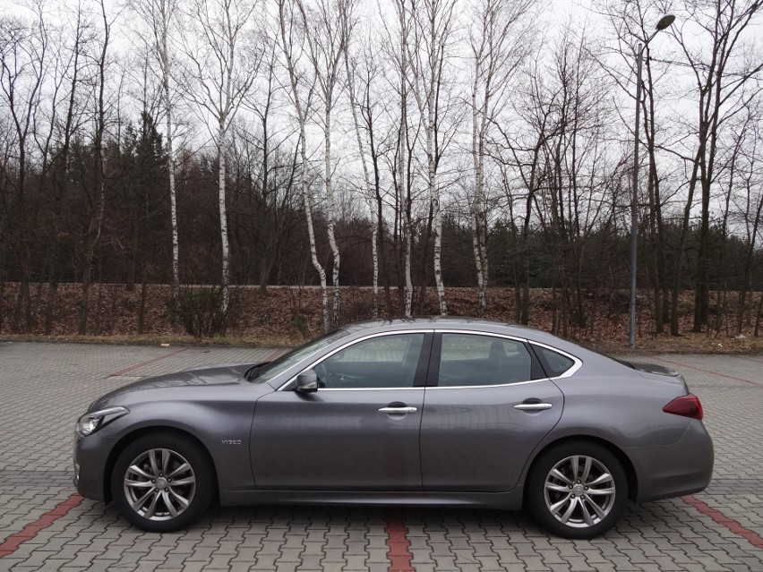 Infiniti Q50 / Fot. Tomasz Szmandra