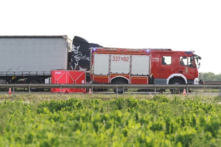 Śmiertelny wypadek i zablokowana A4 pod Wrocławiem. Ogromne korki