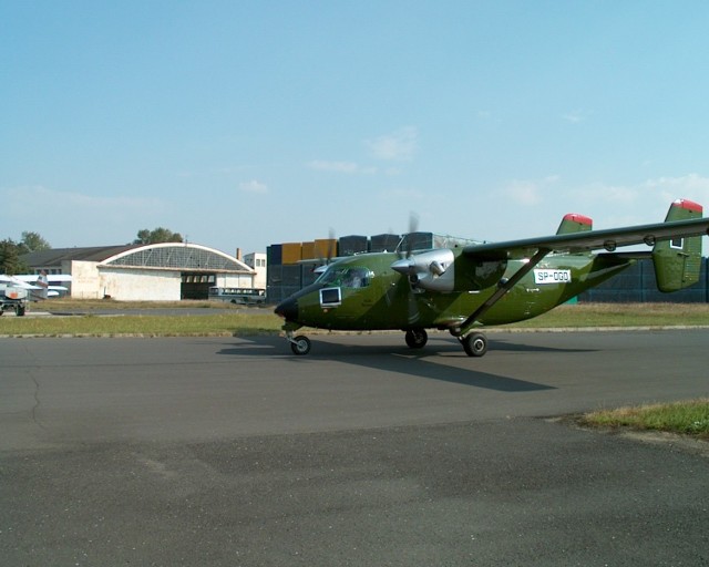 Lotnicze firmy Podkarpacia chętnie uczestniczą w międzynarodowych salonach lotniczych. Często pokazywana jest m. in. mielecka Bryza (na zdjęciu).