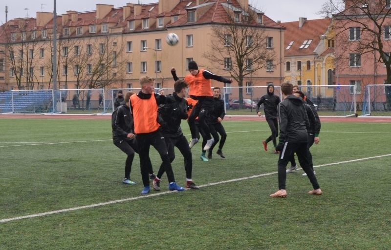 Młodzi piłkarze poznańskiej Warty nie mają żadnych kompleksów