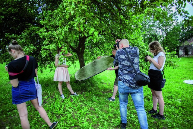 W ramach projektu „Akcja Cooltura – dziedzictwo kulturowo-przyrodnicze gminy Miedziana Góra w obiektywie fotograficznym” realizowanego przez Ochotniczą Straż Pożarną w Miedzianej Górze na przełomie maja i czerwca bieżącego roku odbyły się warsztaty fotograficzne.