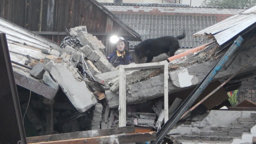Wybuch gazu w Kozienicach: ratownicy szukają ofiar pod gruzami domu (wideo, zdjęcia)