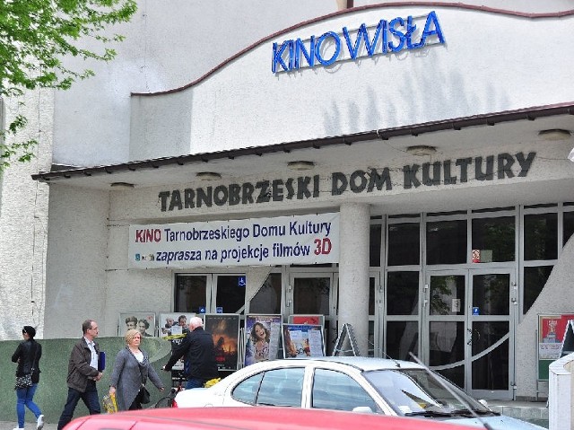 Tarnobrzeski Dom Kultury po wielu latach doczekał się remontu.