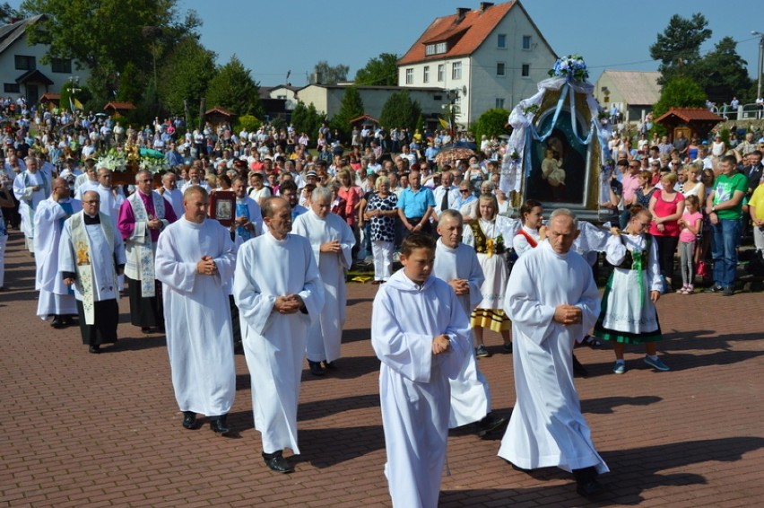 Odpust w Sianowie. Zakończono obchody jubileuszu koronacji Matki Bożej Sianowskiej na Królową Kaszub