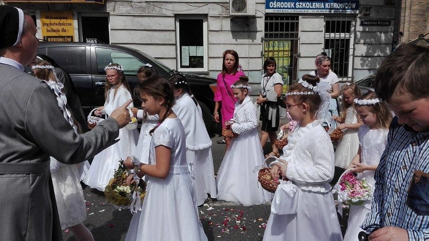 W czwartek 15 czerwca  obchodzimy uroczystość Najświętszego...