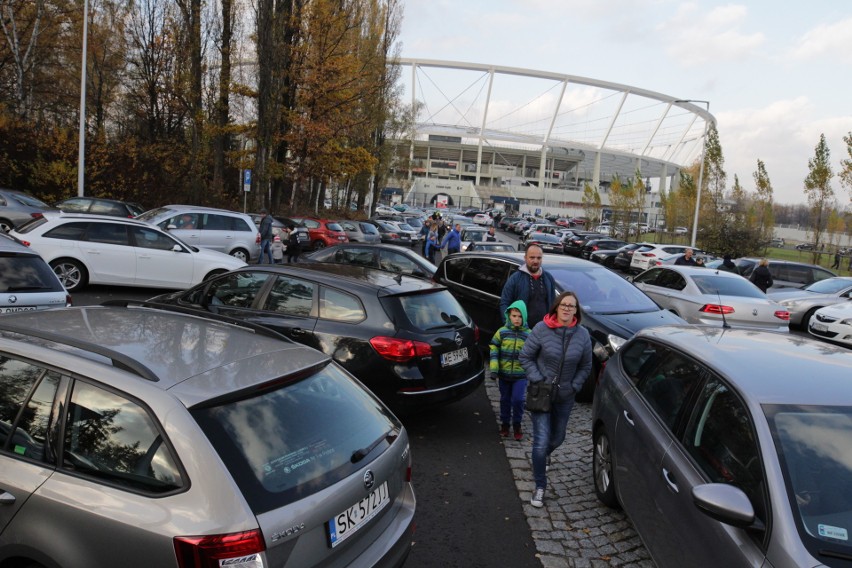 Święto Niepodległości na Stadionie Śląskim - zapełnione...