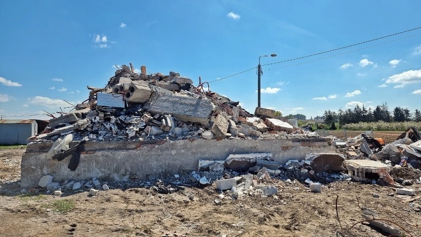 Obrazy po wybuchu gazu w Sędzińcu, w gminie Wysoka