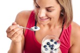Wiesz, co powinieneś jeść, gdy cierpisz na insulinooporność? Jaka dieta przy insulinooporności pomoże obniżyć poziom cukru we krwi?