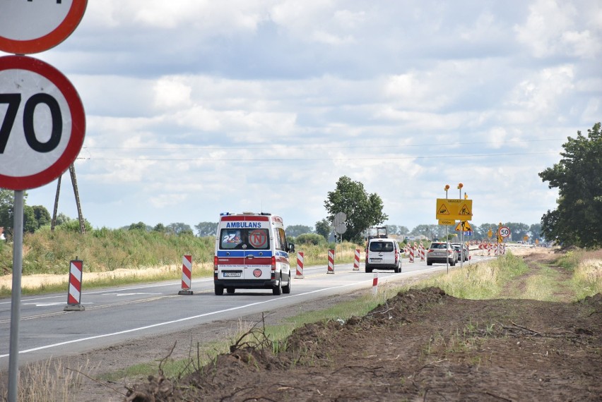 Problemy kierowców na przebudowywanym odcinku DK 22 w gminie Miłoradz