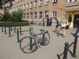 Poznań: Obok przystanków stanie 350 stojaków rowerowych