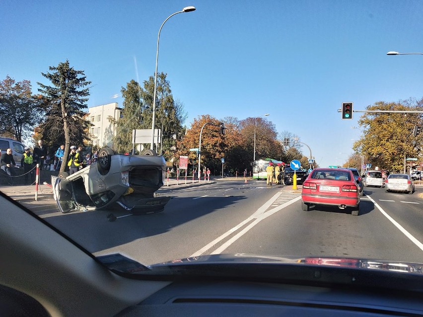 Wypadek na Wasilkowskiej. Zderzyły się dwa auta. Jedno...