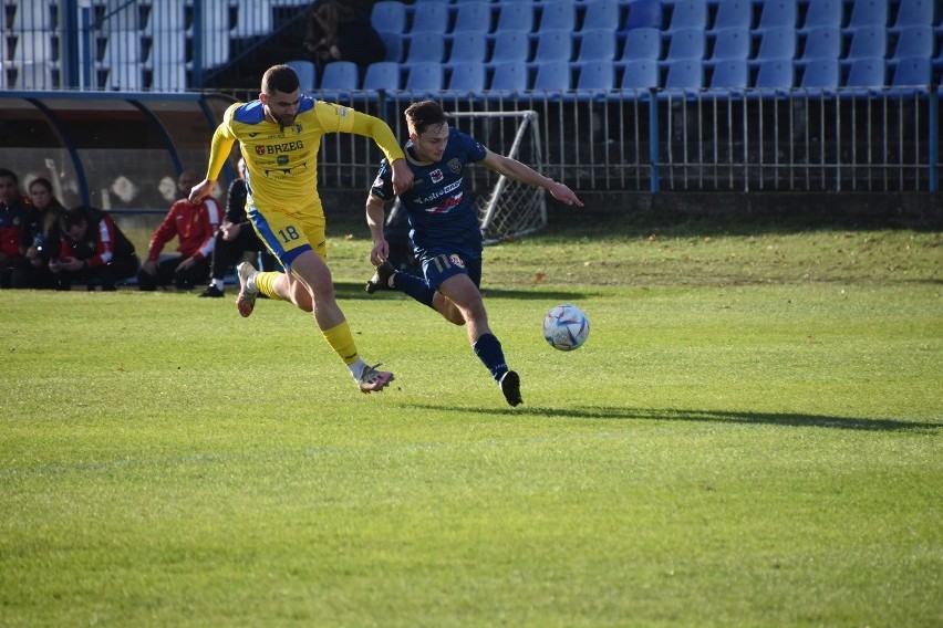 Brak lidera w listopadowych „Piłkarskich Orłach”. Przed nami III-ligowe derby Gorzowa