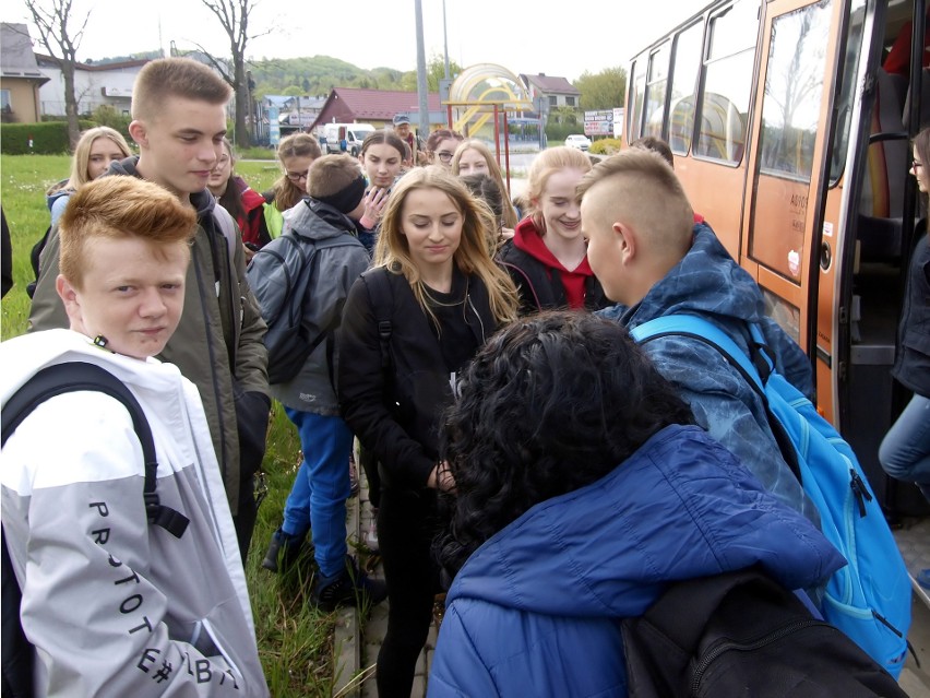 Odkryj Beskid Wyspowy. Ponad 500 małych turystów zdobyło górę Jaworz