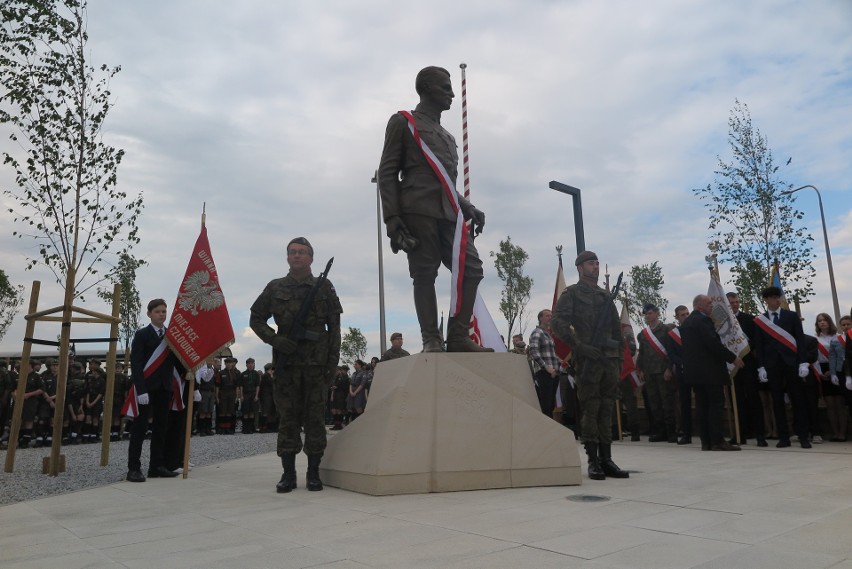 W Opolu odsłonięto pomnik Witolda Pileckiego