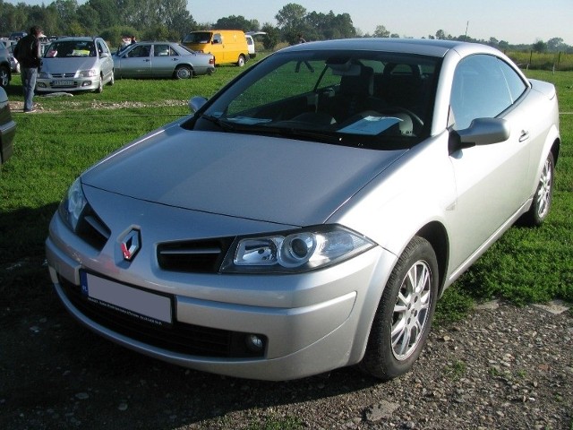 Renault megane cabrio - rok produkcji 2009, cena 29 500 zł.