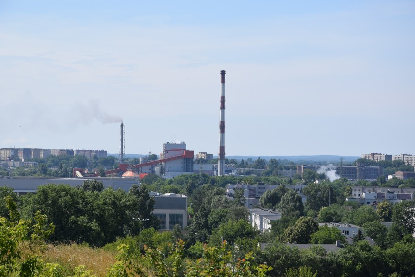 Ze Złotej Góry w Częstochowie roztacza się piękna panorama...