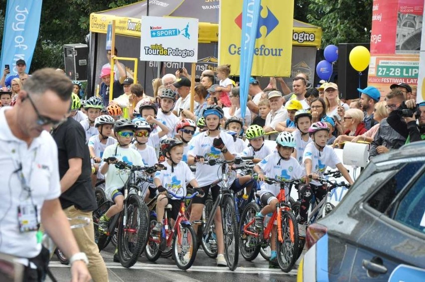 Kinder+Sport Mini Tour de Pologne. Dzieci jechały, rodzice dopingowali [ZDJĘCIA] 