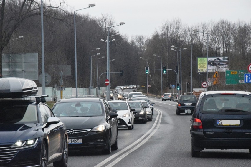 Turyści, którzy chcą pojechać na inaugurację sezonu...