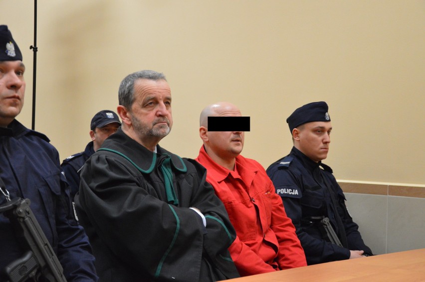 Wojciech W. przyznał się przed sądem do zarzucanych mu...