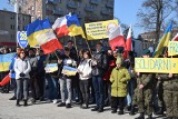 Częstochowskie Szkoły Solidarne z Ukrainą. Kilkuset uczniów wyraziło sprzeciw wobec wojny na Ukrainie