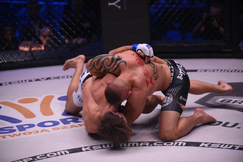 KSW 45. Michał Materla powalczy o pas wagi średniej, tytuł w ciężkiej nie dla Karola Bedorfa