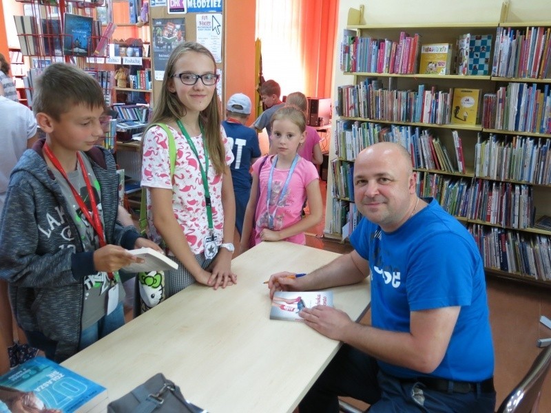 Być jak Sherlock Holmes. Warsztaty w bibliotece w Raciborzu