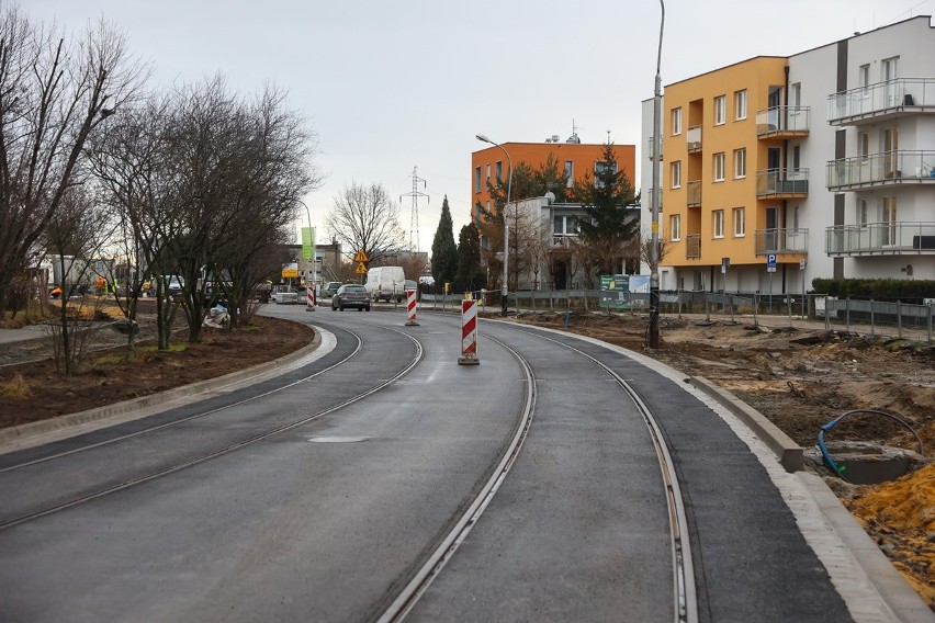 Zobacz na zdjęciach aktualny postęp prac na odcinku od ul....