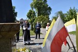 Setna rocznica urodzin Jana Pawła II. Władze Jędrzejowa uczciły pamięć Papieża Polaka (ZDJĘCIA)