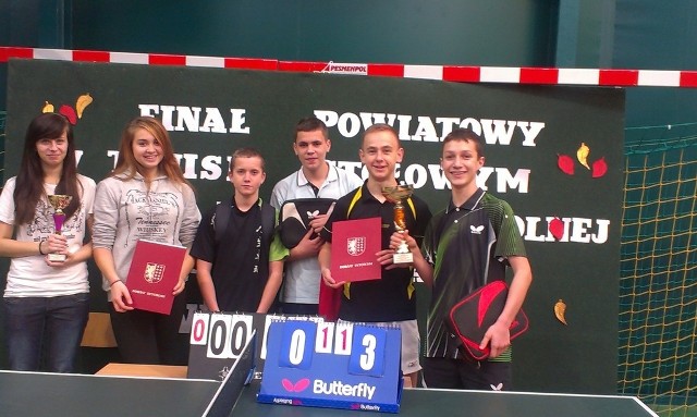 W Świerznie odbył się powiatowy finał Igrzysk Młodzieży Szkolnej i Gimnazjady 2013/14 w tenisie stołowym. 