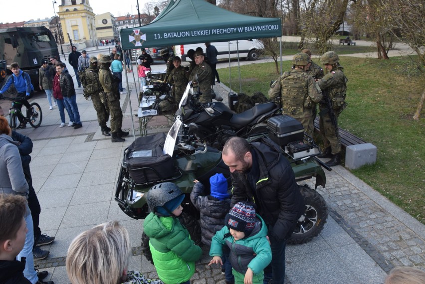 12. Brygada Zmechanizowana ze Szczecina w dniach 26-31 marca...