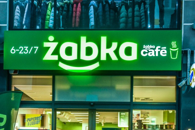 Nowa promocja Żabki obniża ceny produktów tylko na 24h.