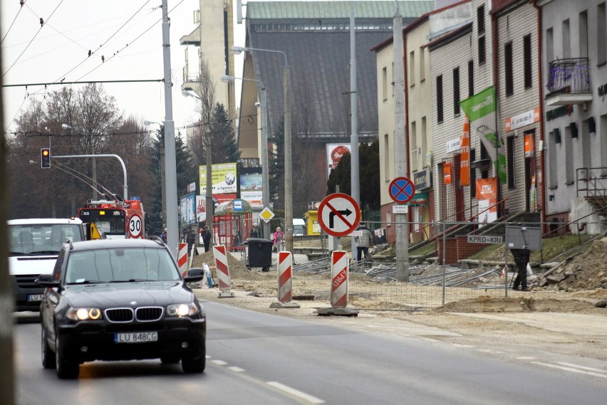 Bronowice: Połową drogi jeszcze przez pół roku 