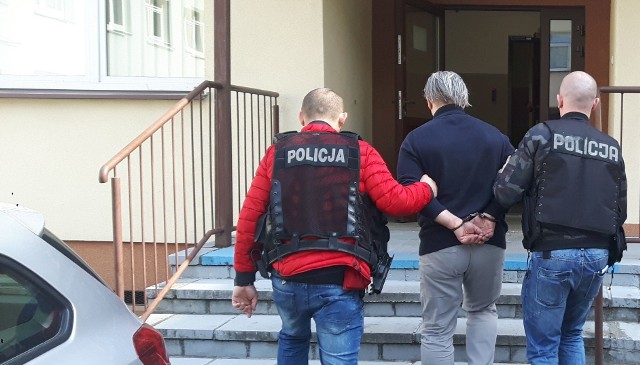 Kradł tylko dyski komputerowe. 47-letni złodziej jest już w rękach policji