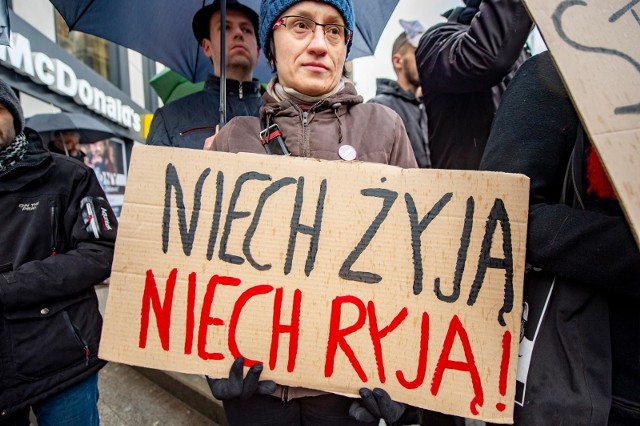 Pikieta "Solidarni z dzikami" nie była ostatnią. 2 lutego szykuje się demonstracja pod MTP.