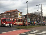 Zderzenia auta dostawczego z tramwajem we Wrzeszczu. Dwie osoby ranne