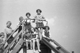 Te zdjęcia z dzieciństwa nowosolan to prawdziwy hit. Nowa Sól po II wojnie światowej. Zobaczcie jak się wtedy dzieci ubierało?