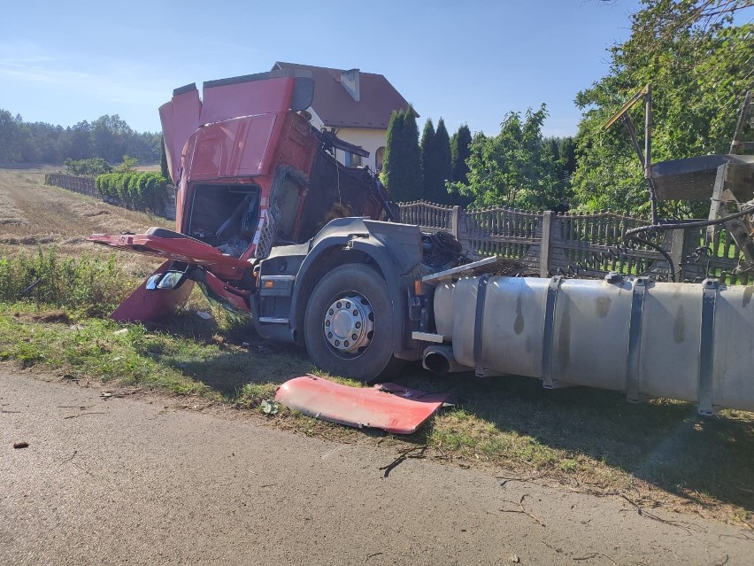 Kierowca volkswagena może mówić o wielkim szczęściu. Doznał...