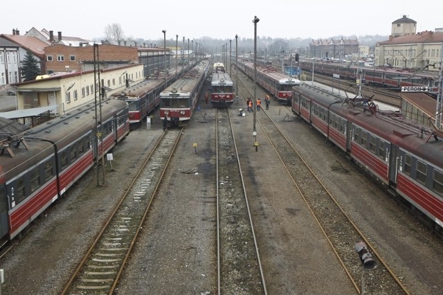 Na sprzedaż szykowane są tereny od strony północno-wschodniej (na zdjęciu po lewej stronie).