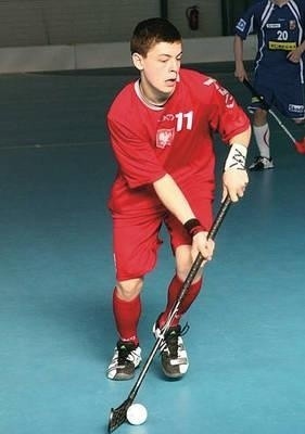 Patryk Wronka to podstawowy zawodnik reprezentacji Polski juniorów Fot. Dominik Siaśkiewicz/floorball24.pl