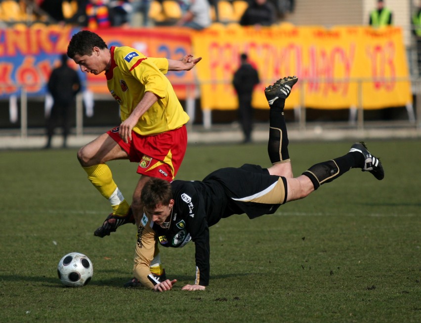 9.03.2008 r. Mecz Znicz Pruszków - GKS Katowice, w którym...
