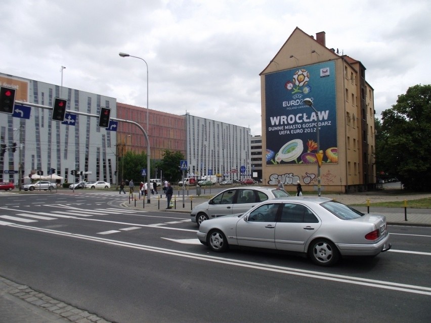 Dwa dni do Euro. W mieście i na stadionie tego nie widać (ZDJĘCIA)