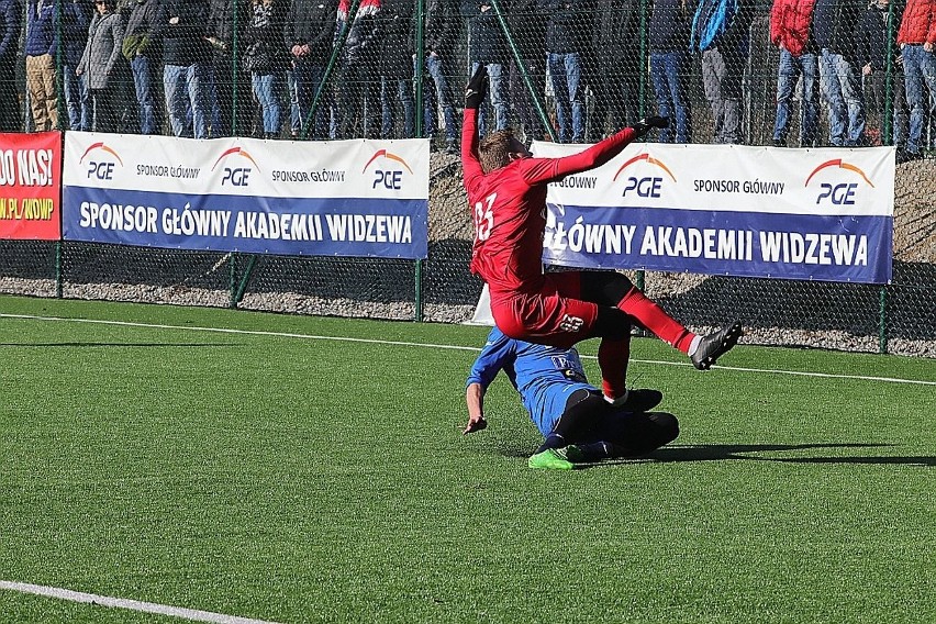 Widzew - KKS 1:2. Po co taki sparing. Kontuzje Kity i Nowaka. Widzew załatwił Kaczyński