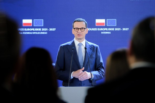 Premier Mateusz Morawiecki podczas inauguracji Funduszy Europejskich 2021-2027 w Polsce, 8.02.2023 na Zamku Królewskim w Warszawie.