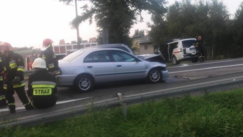 Wypadek w Wesołej koło Słomnik.