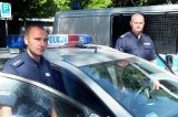 Policjanci z Dobrzenia Wielkiego uratowali kobietę z pożaru