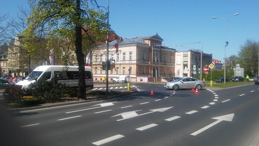 Wypadek na skrzyżowaniu Anny Łajming i Tuwima w Słupsku.