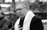 Wypadek w Dziadkowie: Wspomnienie krotoszyńskiego proboszcza, ks. kan. Dariusza Kowalka, który zginął w wypadku [ZDJĘCIA, FILM]